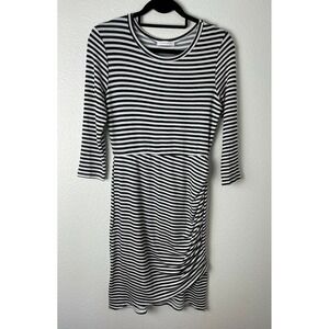 Reborn Women's Size Medium M ‎ Long Sleeve Knit Dress White Black Striped